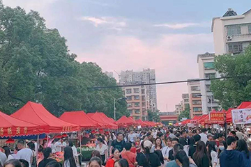 地?cái)偨?jīng)濟(jì)和直播帶貨，你抓住這兩大風(fēng)口了嗎？